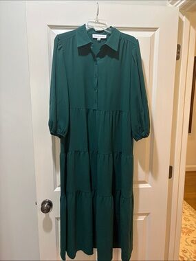 Emma & Michele Emerald Green Tiered Maxi Shirt Dress